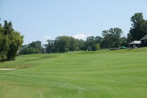 Biltmore Forest 18th Approach